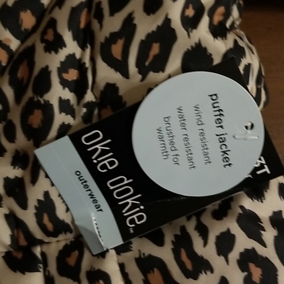 3T Leopard Hooded Puffer Jacket - Picture 4 of 10